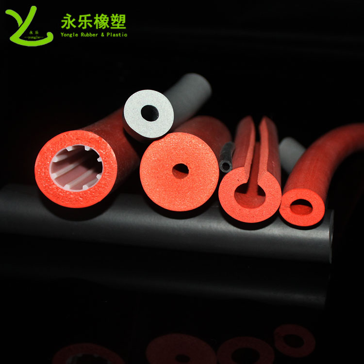 發(fā)泡硅膠管，擠出發(fā)泡硅膠管，耐高溫發(fā)泡硅膠管