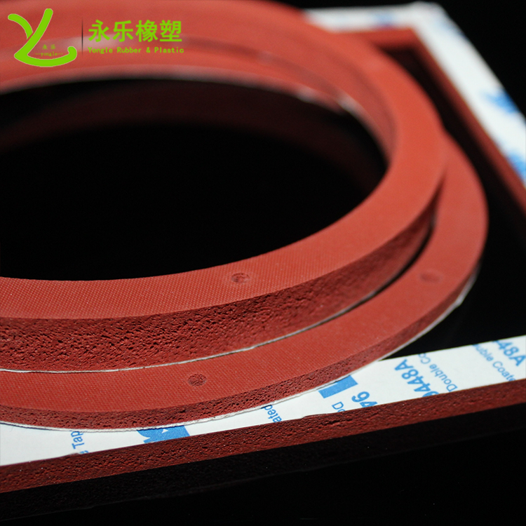 定制模壓發(fā)泡硅膠墊，無氣味模壓發(fā)泡硅膠墊，耐高溫模壓發(fā)泡硅膠墊