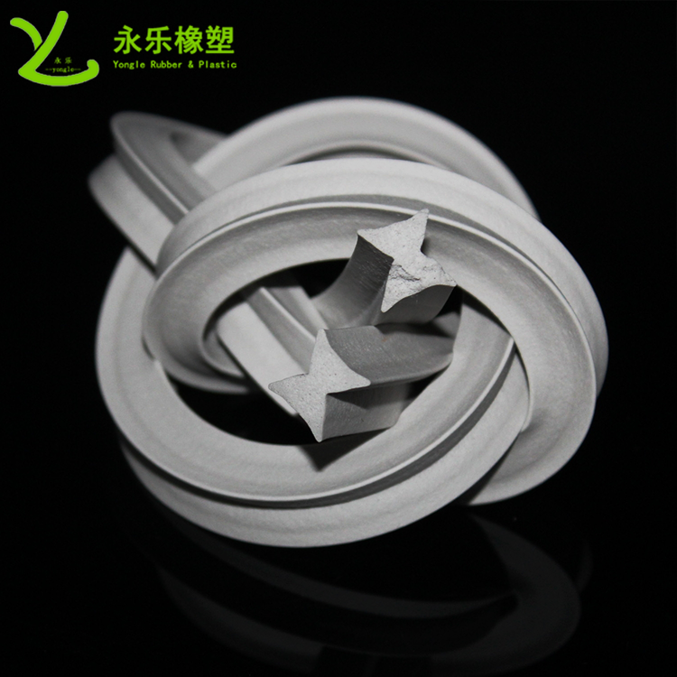 硅膠泡棉膠條，阻燃硅膠泡棉膠條，耐高溫發(fā)泡硅膠條