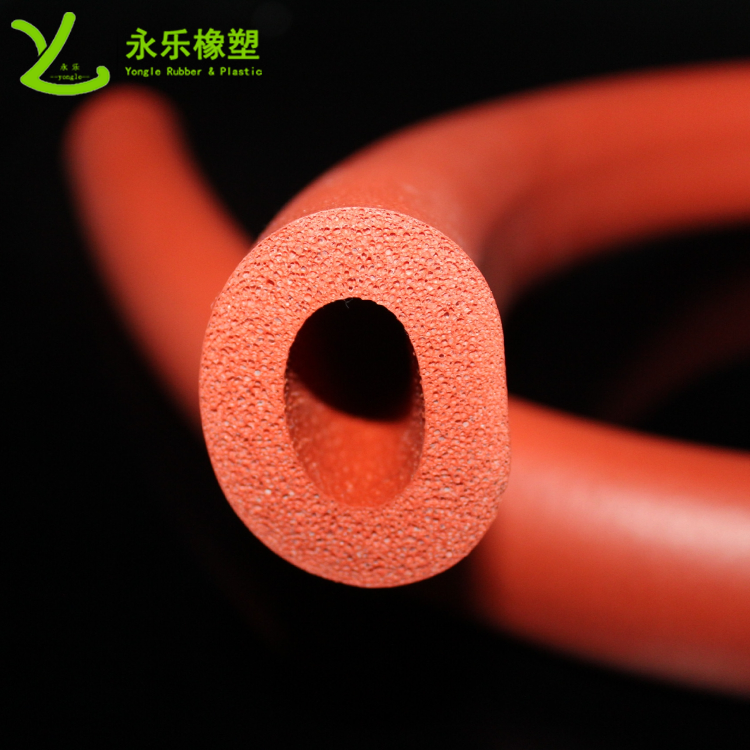 發(fā)泡硅膠管，耐高溫發(fā)泡硅膠管，阻燃硅膠發(fā)泡管，硅膠發(fā)泡管