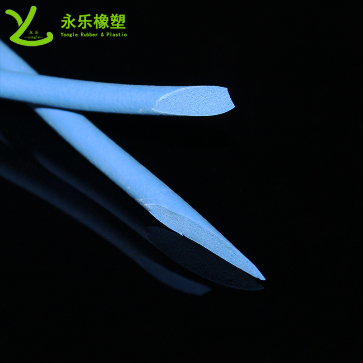 硅膠發(fā)發(fā)泡條，阻燃硅膠發(fā)泡圓條，耐高溫發(fā)泡硅膠條