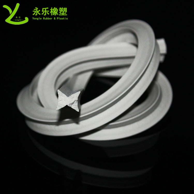 硅膠泡棉膠條，阻燃硅膠泡棉膠條，耐高溫發(fā)泡硅膠條